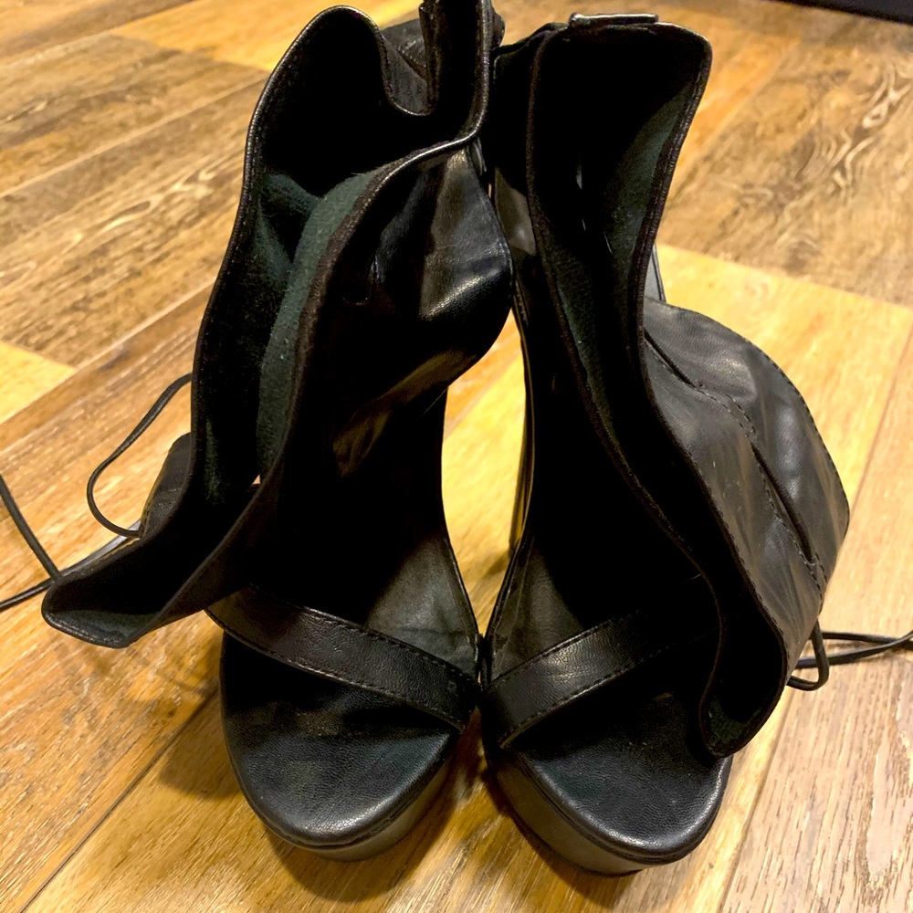 Black Platform Sandals